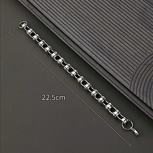 STAINLESS STEEL BIKE CHAIN BRACELET - Picture 4 of 6